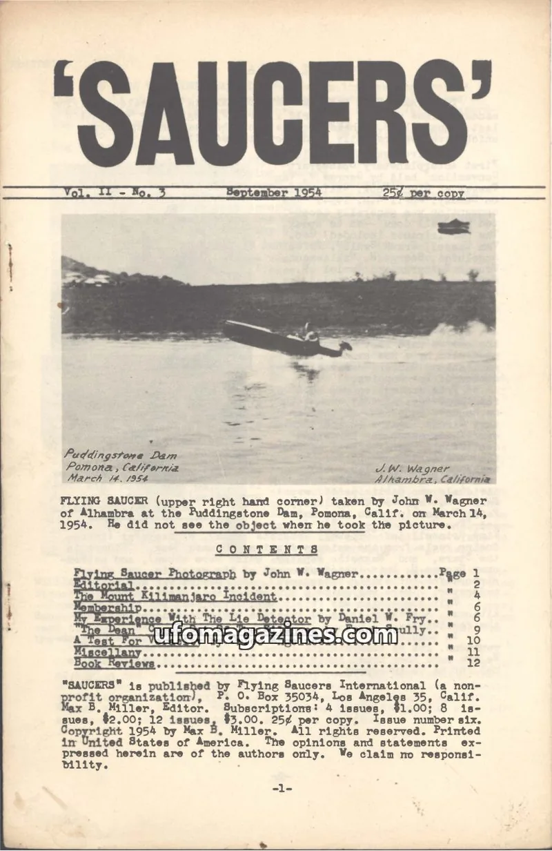 Cover of Saucers (Max B Miller) issue No. 3: 'SAUCERS'