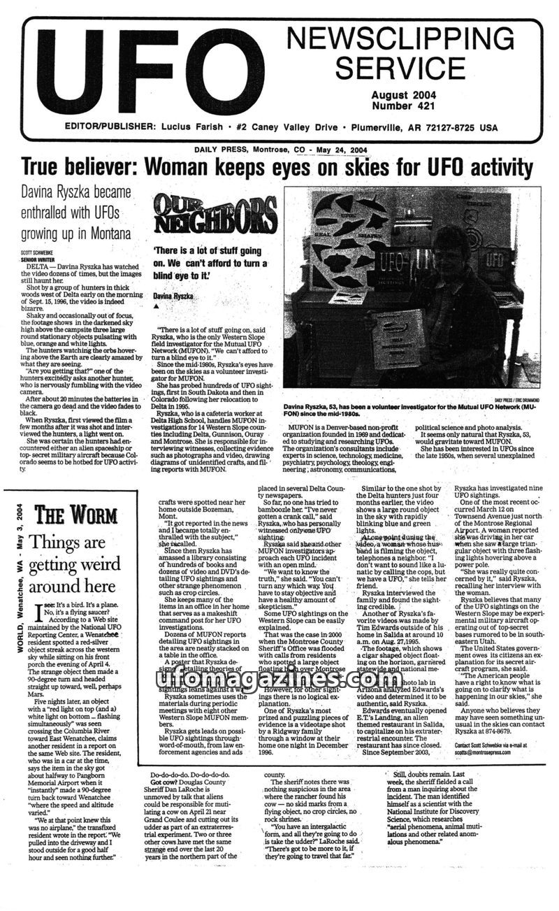 Cover of UFO Newsclipping Service - 2004 08 - no 421